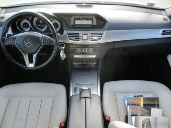 MERCEDES E250 BlueTEC 4-Matic Avantgarde 12/2013 - 10