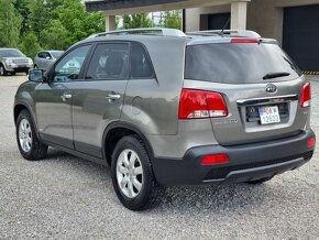 KIA SORENTO 2,2CRDi 4x4 - 10