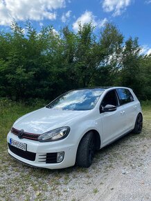 Volkswagen Golf 6 GTI 2.0tsi TOP - 10