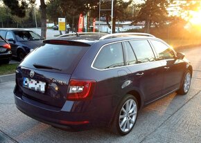 Škoda Octavia Combi 2.0 TDI Style DSG Webasto Panorama - 10