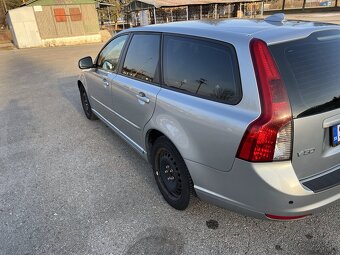 VOLVO V50 2.0 Combi - 10