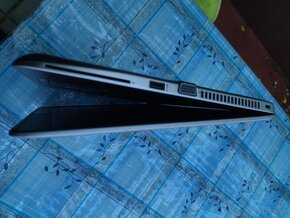 Ultrabook HP Elitebook 840 G4 v Top stave - 10