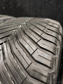 255/45 R19 Michelin celoročne pneumatiky - 10