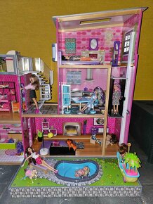 Velky dreveny domcek pre barbie - 10