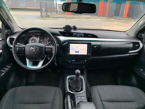 TOYOTA HILUX 2.8D 150kw , 4x4 , ČR , DPH - REZERVACE - 10