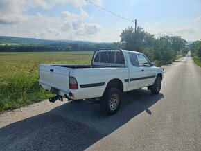 Pickup Mitsubishi L200 2002 2.5 l Diesel 85 kW nova stk,ek - 10