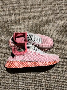 18x Dámské sportovní tenisky Adidas Deerupt (2) - 10