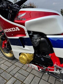 Honda CB 1100 R - 10