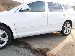 SKODA OCTAVIA COMBI 4X4 2.0 TDI 103KW,KOŽA,RV-2010, WAM,TAZN - 10