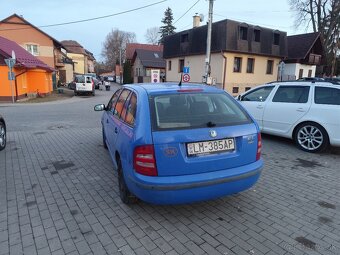 Predám škoda Fabia 1 1.2htp 47kw benzin ročník 2003 - 10