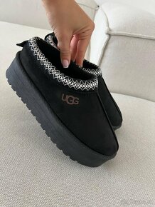 Ugg Tazz zimné jesenné šľapky - čižmy - topánky  čierne - 10