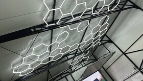 LED svetlá HEXAGON skladom - 10