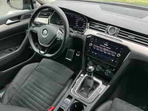 Volkswagen Passat Variant Highline 2.0 TDi M6, r.v.: 2017 - 10