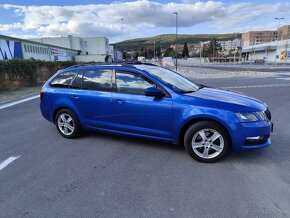 Škoda Octavia combi Ambition plus III - 10