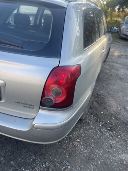 Toyota Avensis 2003-08 2.2 d4d 110kw 93kw - 10