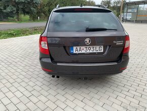 Predám Škoda Superb Combi II 1.6 TDI r.v2012 77kw GreenLine - 10