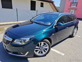 Opel Insignia combi - 10