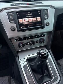 Passat B8 1.6 TDi, 2016, 6- rýchlostný manual - 10