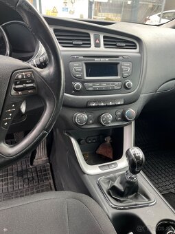 Kia ceed 1.4i panorama - 10