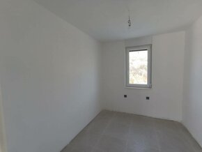 CHORVÁTSKO - Nové 5-izbové apartmány - GREBAŠTICA - 10