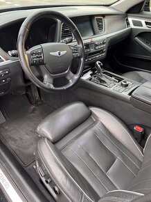 Hyundai Genesis, 3.8 V6, HTRAC - 10