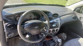 Ford Focus 1.8 TDCi MK1 - 10