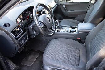 Volkswagen Touareg 3.0 V6 TDI 240k webasto, panorama - 10