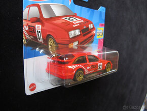 Hot Wheels 87 Ford Sierra Cosworth - 10