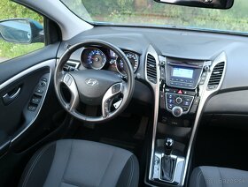 Predám Hyundai i30 2013 CRDi AUTOMAT + ťažné - AJ NA SPLÁTKY - 10