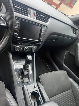 Škoda Octavia 3 RS Combi 2.0TDi DSG - 10