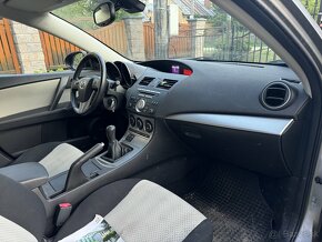 Mazda 3 1.6i benzin 2010 175000km PLNE POJAZDNÉ - 10