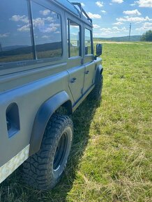 Predám Land Rover Defender 110 - 10