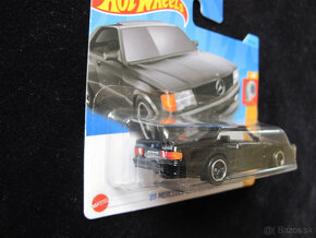 Hot Wheels 89 Mercedes-Benz 560 SEC AMG - 10