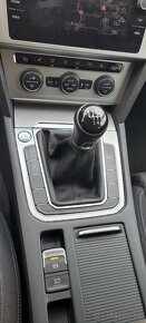 Vw Passat Variant 2,0 TDI 2018, 150PS, biela farba - 10