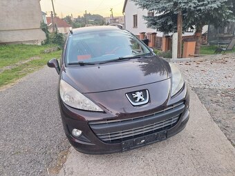 PEUGEOT 207 SW COMBI 1,6HDI ROK 2011 - 10