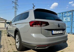 Volkswagen Passat Alltrack 2.0 TDI DSG 4Motion - 10