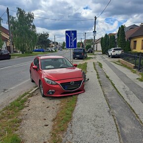 Mazda 3 BM na náhradné diely - 10