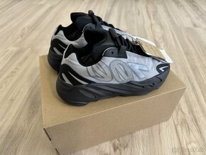 Adidas Yeezy 700 MNVN Metallic veľ. 36 2/3 - 10