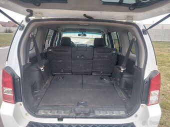 Nissan PATHFINDER 2.5 dCi 4x4 - 10