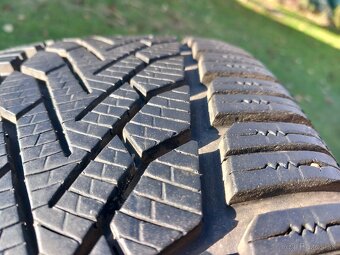 205/65 r15 zimne pneumatiky - 10