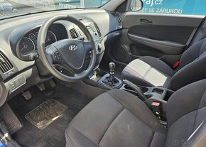 Hyundai i30 1.4-KLIMA-ISOFIX - 10