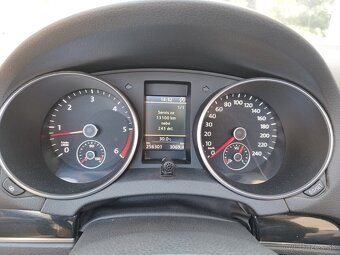 Volkswagen Golf Cabrio 2.0TDI AUTOMAT, r.v.: 9/2012 - 10