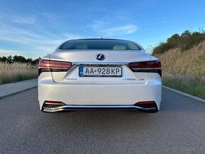 Lexus LS500h SUPERIOR - 10