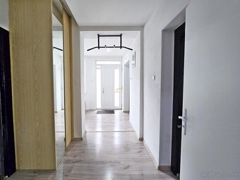 4-izb Dom 227m² s garážou a 18 ár pozemkom / Družstevná p.H. - 10