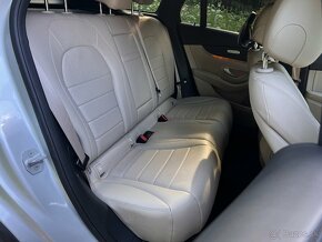 Mercedes - Benz GLC 220d 4Matic A/T - 10