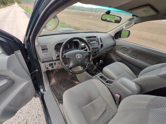 Toyota Hilux 4x4, Extra Cab, 2,4 D-4D, rv.2008 - 10