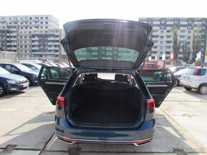 Volkswagen Passat Variant 2.0 TDI EVO Elegance DSG - 10