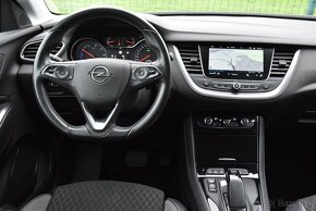 Opel Grandland X 1.6 TURBO PLUG_IN_HYBIRD 224_koní 2021 - 10