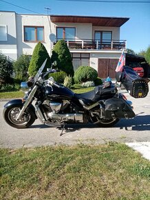 Suzuki INTRUDER C1800R - 10