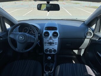 Opel corsa 2010 - 10